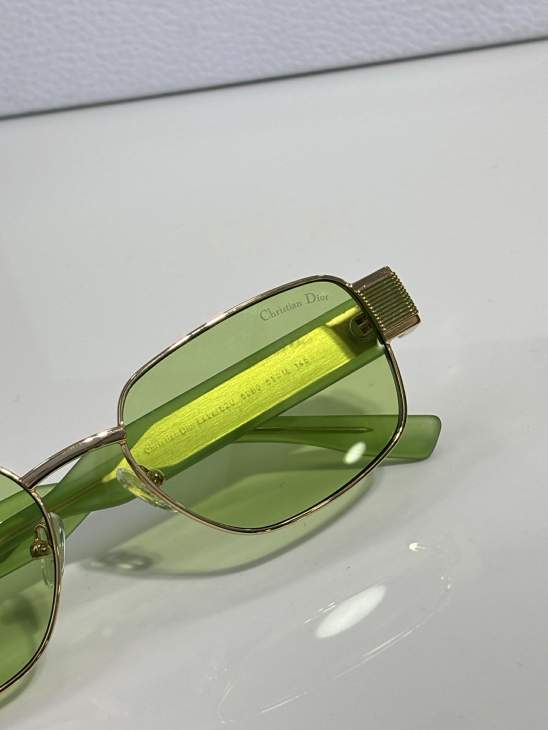 Picture of Dior Sunglasses _SKUfw76512150fw